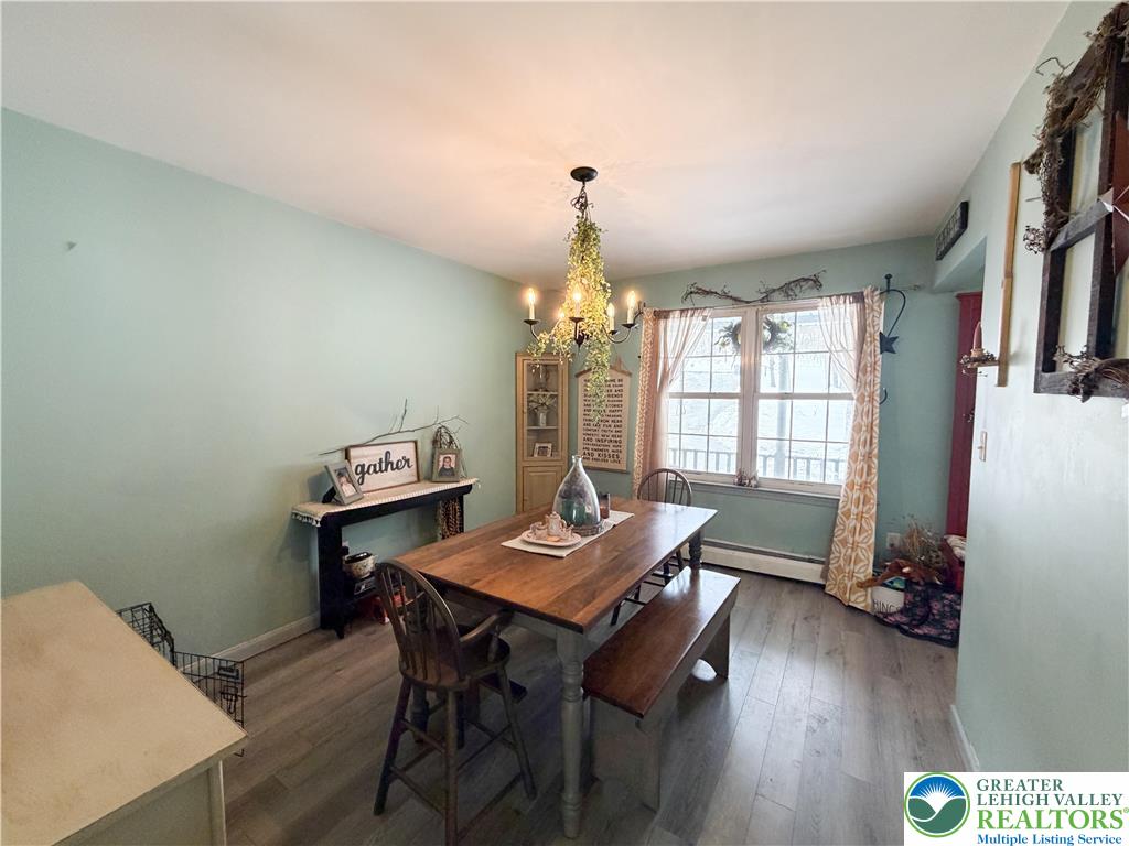 303 East Mountain Top Road Property Photo 12