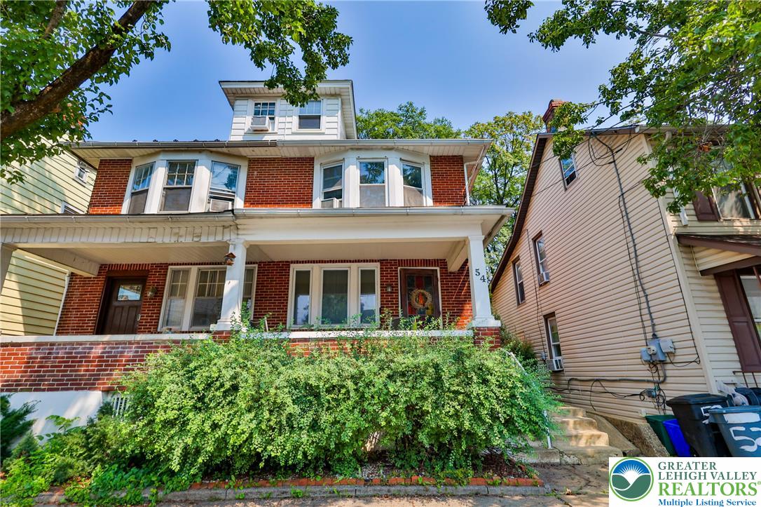 54 West Goepp Street Property Photo 2