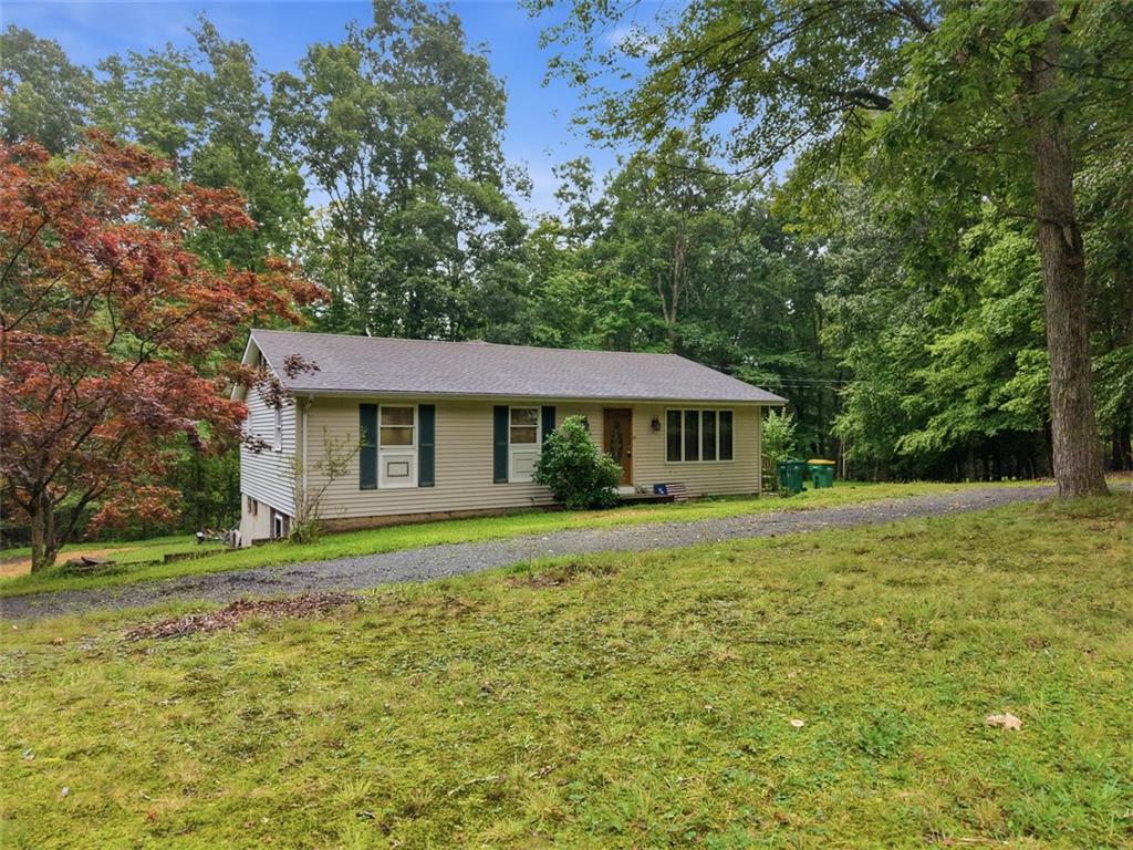 191 Hemlock Road Property Photo 2