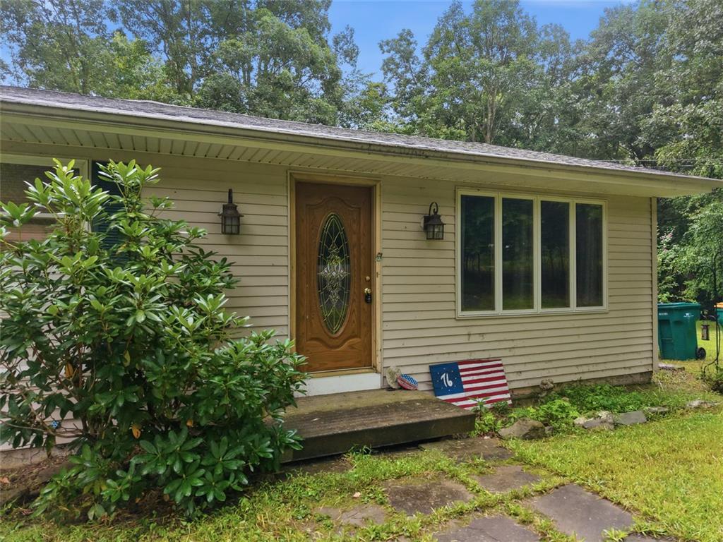 191 Hemlock Road Property Photo 4