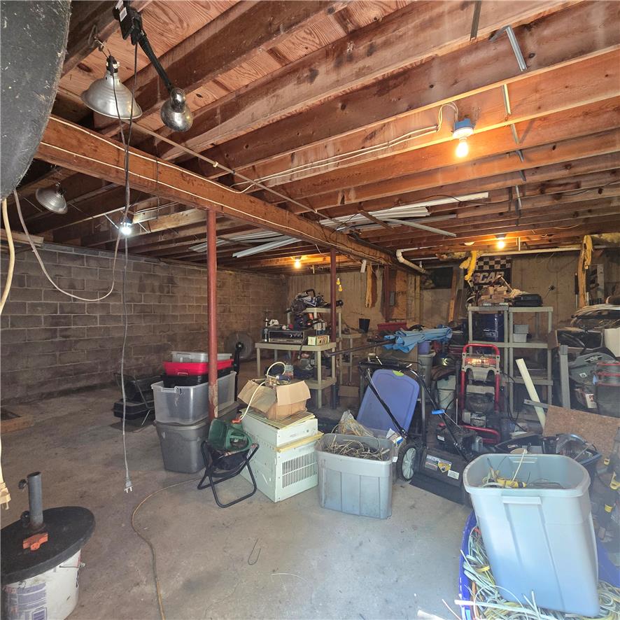 191 Hemlock Road Property Photo 28