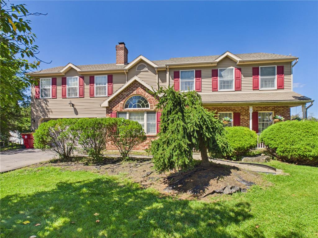 905 Cornwallis Drive Property Photo 1