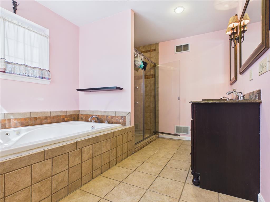 905 Cornwallis Drive Property Photo 23