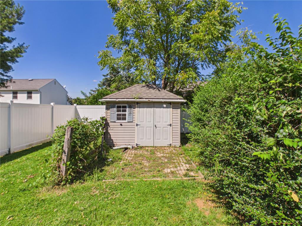 905 Cornwallis Drive Property Photo 41