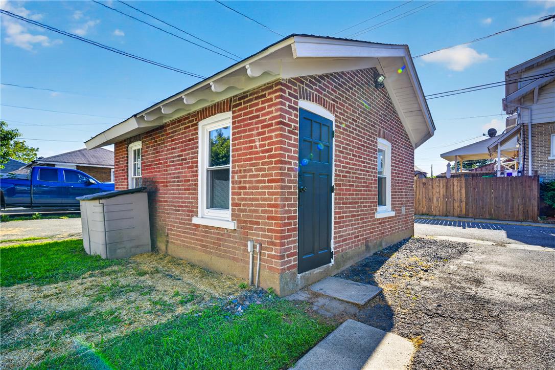 842 Sherman Street Property Photo 39