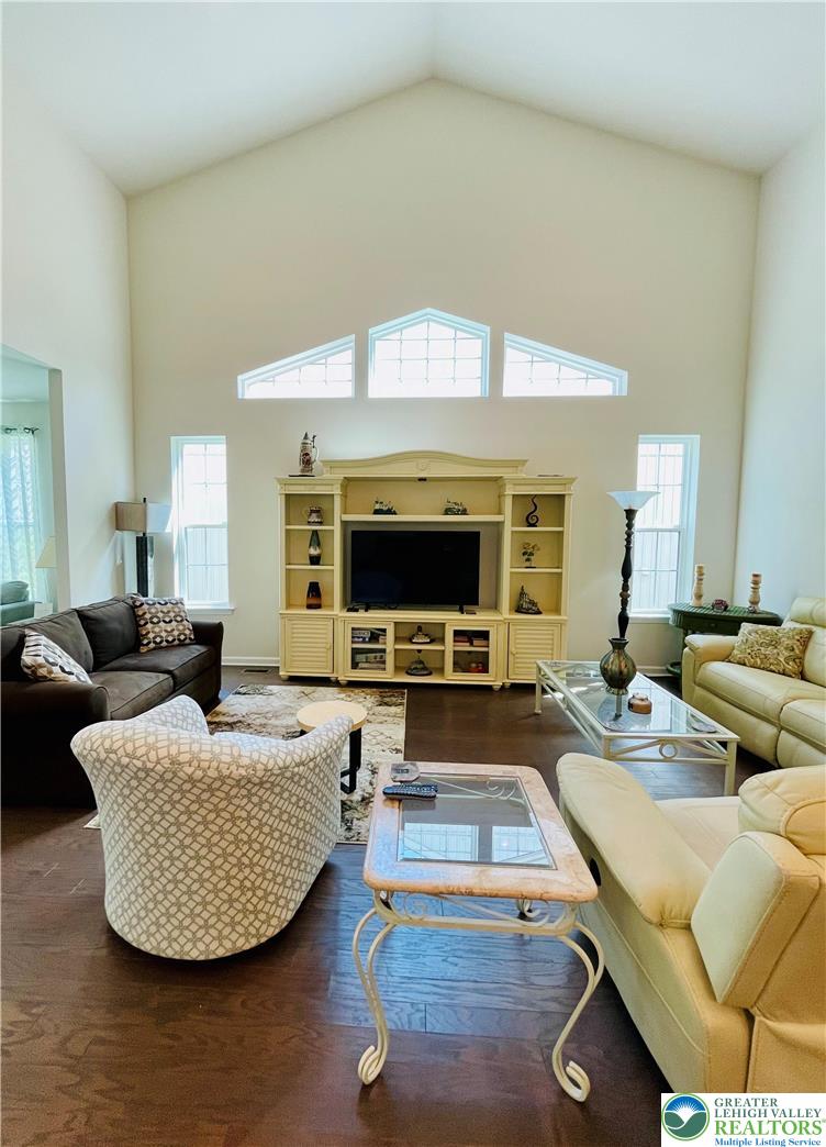 4147 Bluesky Place Property Photo 31
