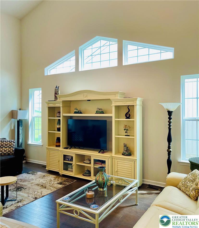 4147 Bluesky Place Property Photo 35