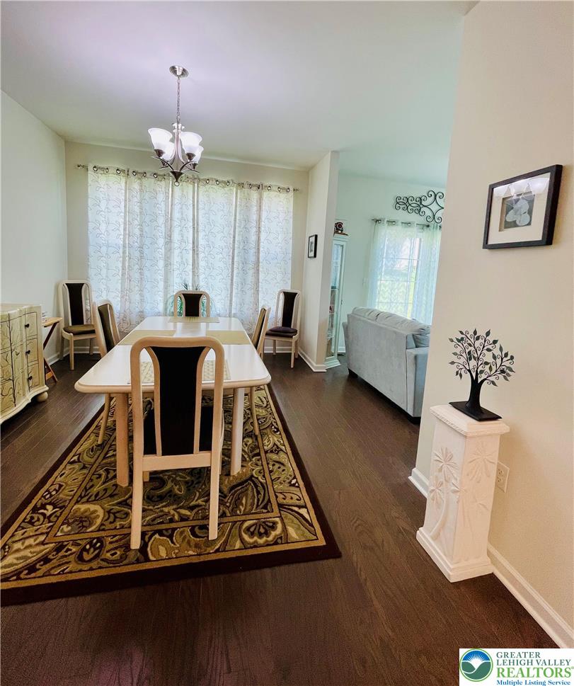 4147 Bluesky Place Property Photo 38