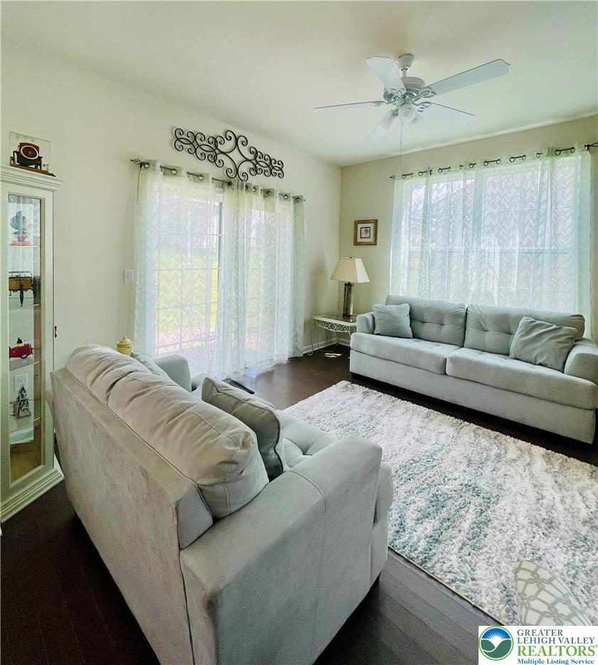 4147 Bluesky Place Property Photo 40