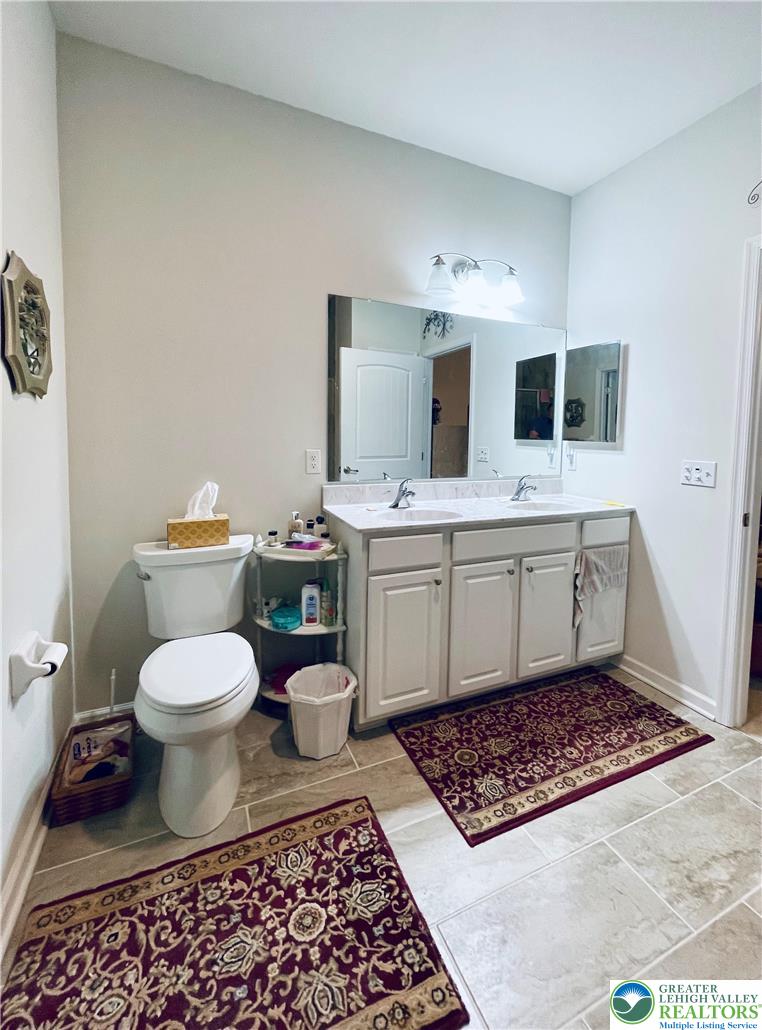 4147 Bluesky Place Property Photo 49