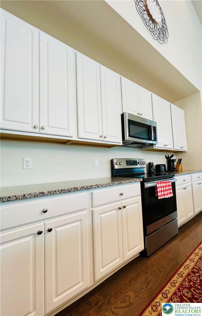 4147 Bluesky Place Property Photo 70