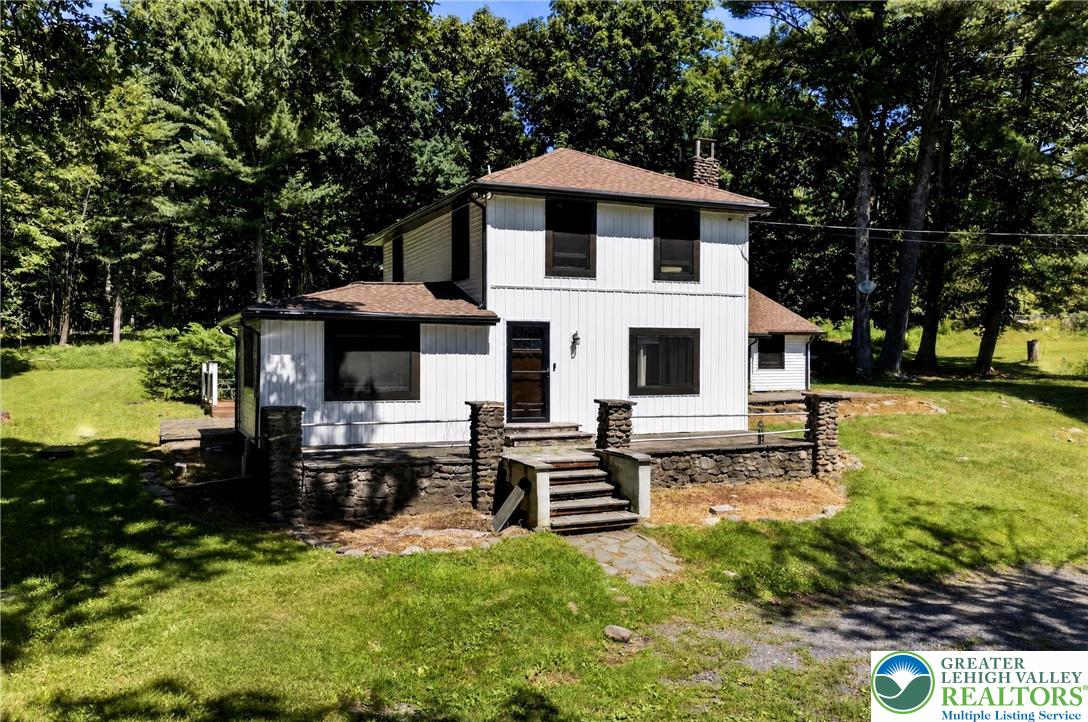 211 Sand Spring Road Property Photo 4