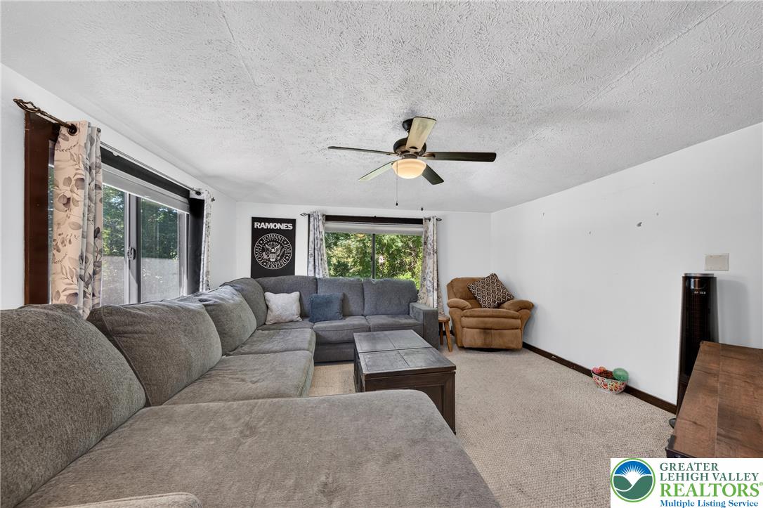 211 Sand Spring Road Property Photo 19