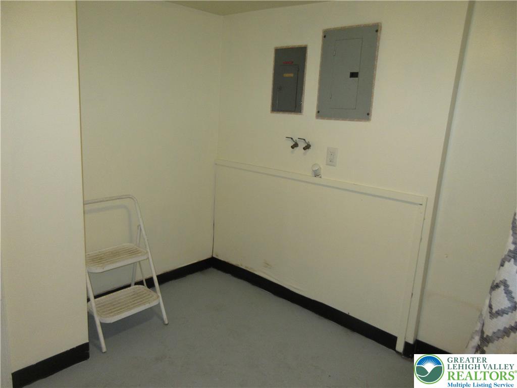 2116 Coke Works Road Property Photo 24
