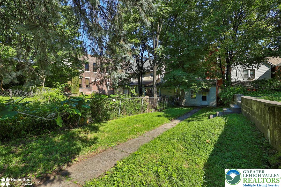 512 East 4th Street Property Photo 60