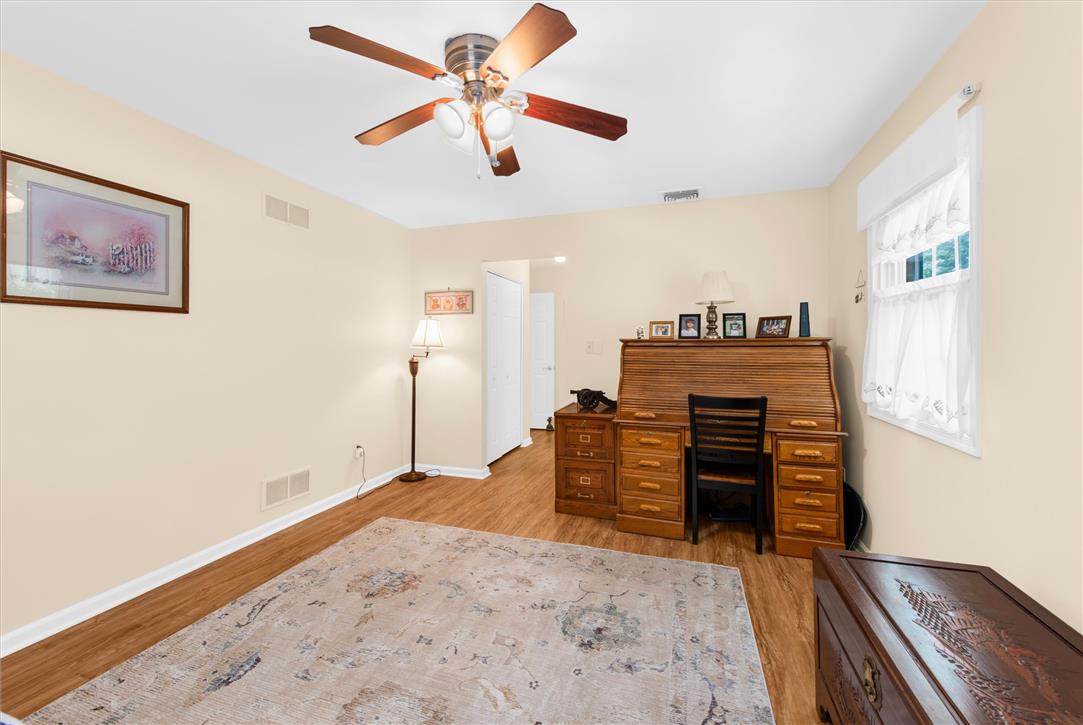 5747 Whitemarsh Drive Property Photo 15