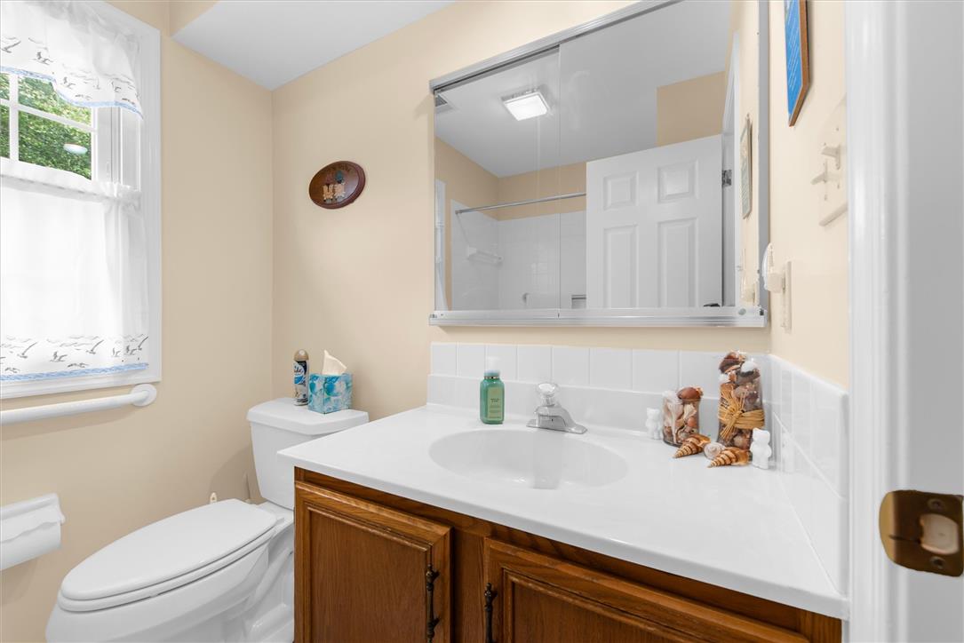 5747 Whitemarsh Drive Property Photo 16
