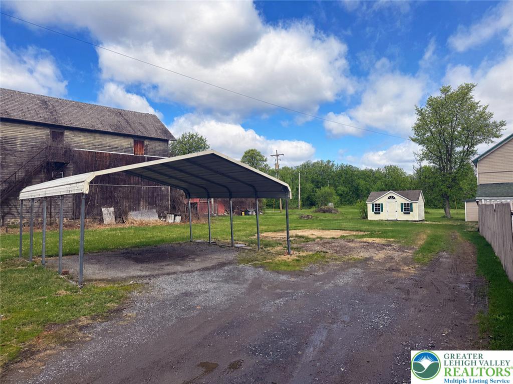 682 Washington Boulevard Property Photo 2