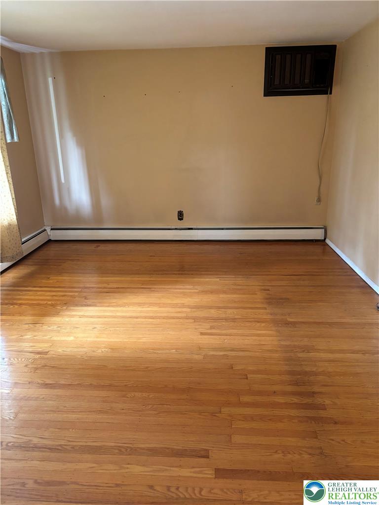 7394 Hillcrest Drive Property Photo 11