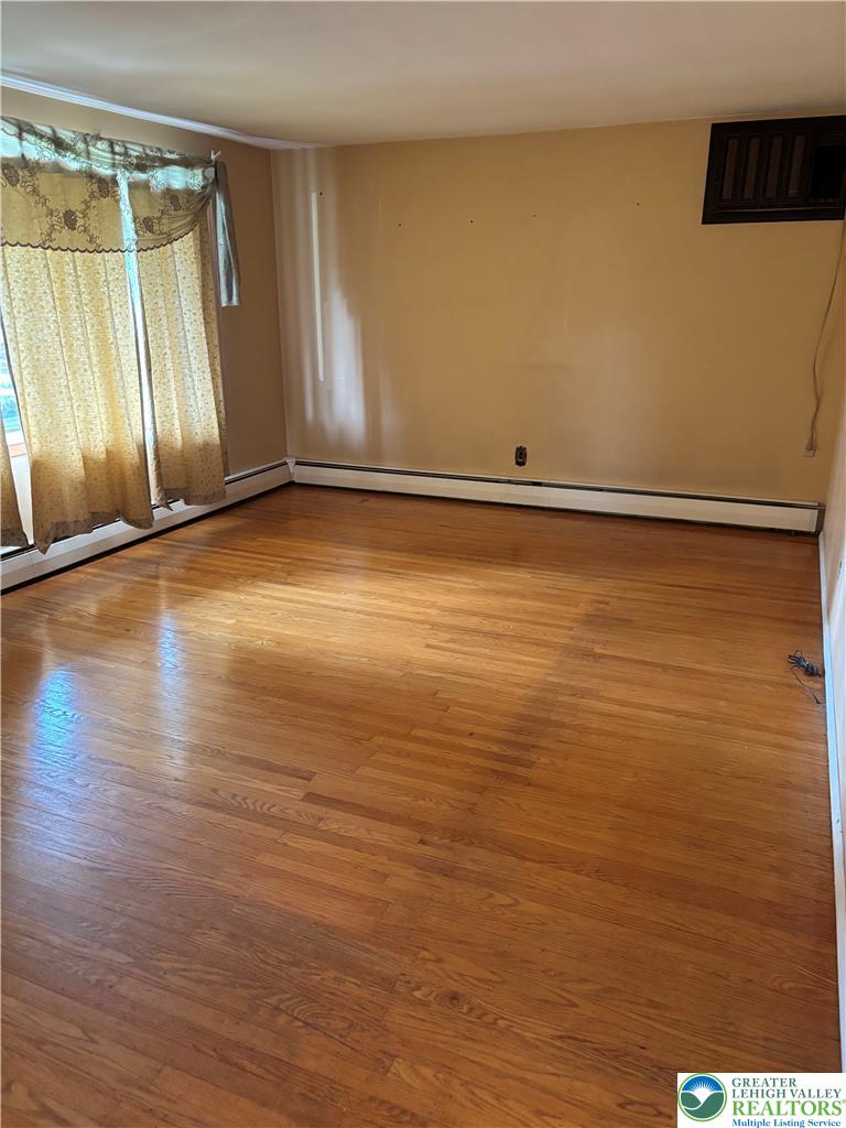 7394 Hillcrest Drive Property Photo 12