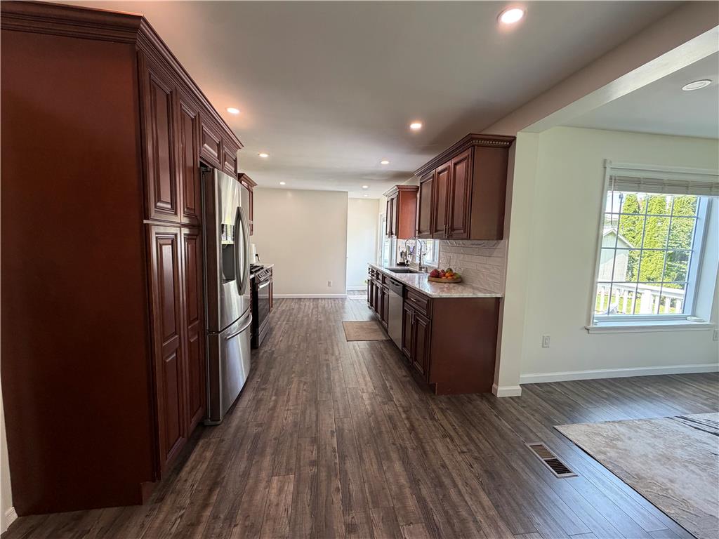 1704 Pennsylvania Avenue Property Photo 8