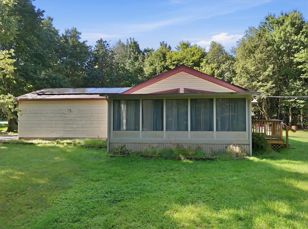 81 Parker Trail Property Photo 3
