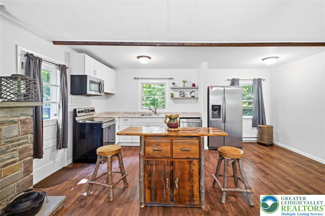 319 Casper Road Property Photo 13