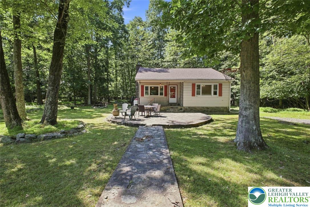319 Casper Road Property Photo 28