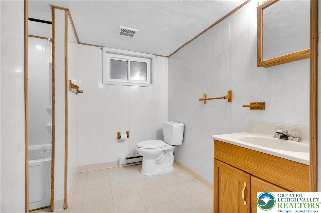 4245 Windsor Place Property Photo 34