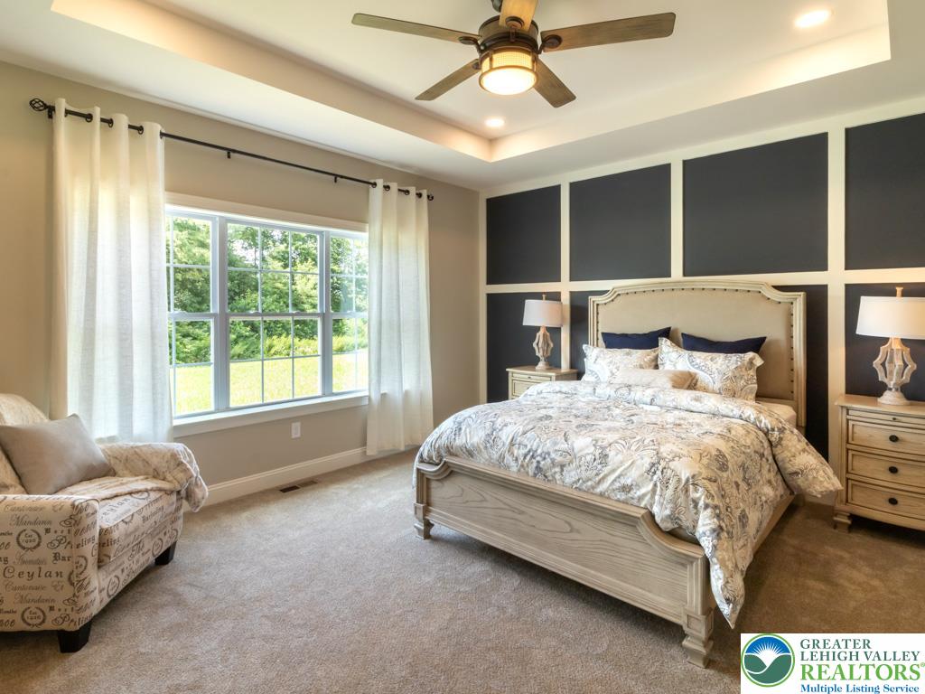 4452 Shadowstone Drive 2 Property Photo 16