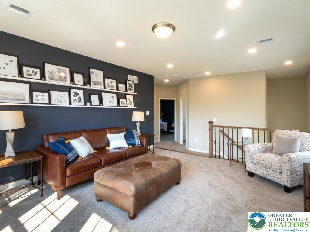 4452 Shadowstone Drive 2 Property Photo 17