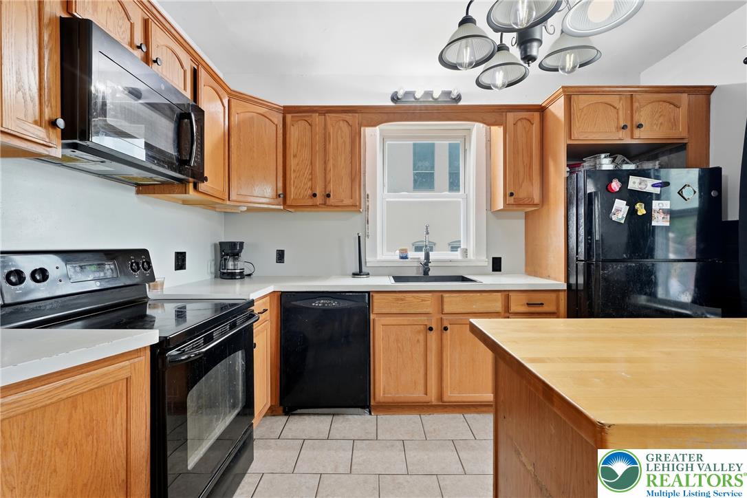 618 West Berwick Street Property Photo 18