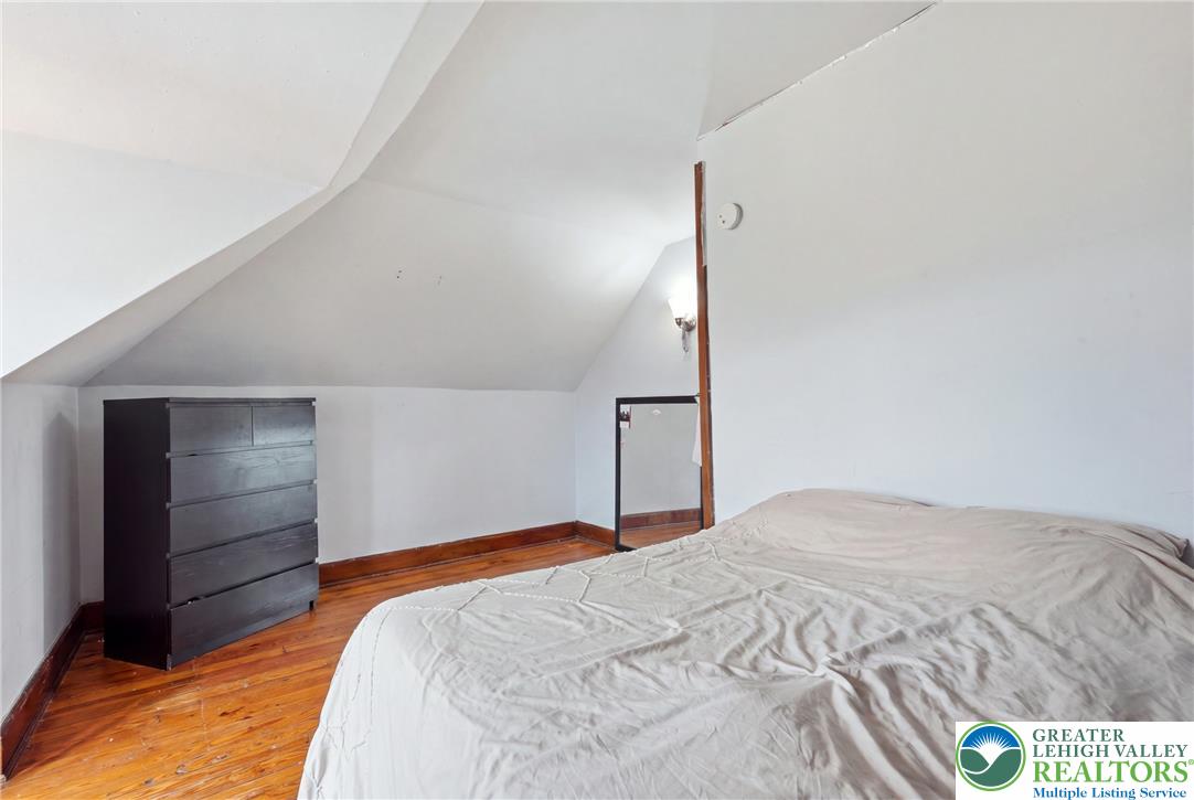 618 West Berwick Street Property Photo 36