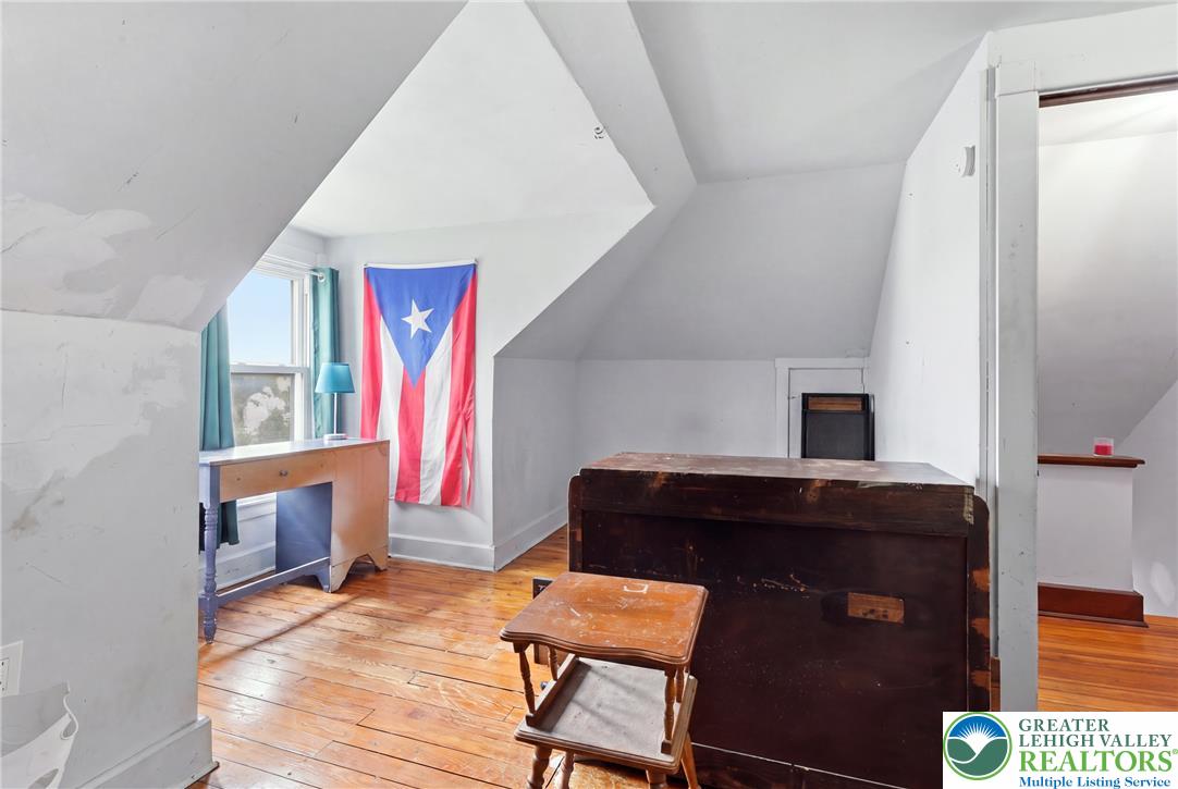 618 West Berwick Street Property Photo 38