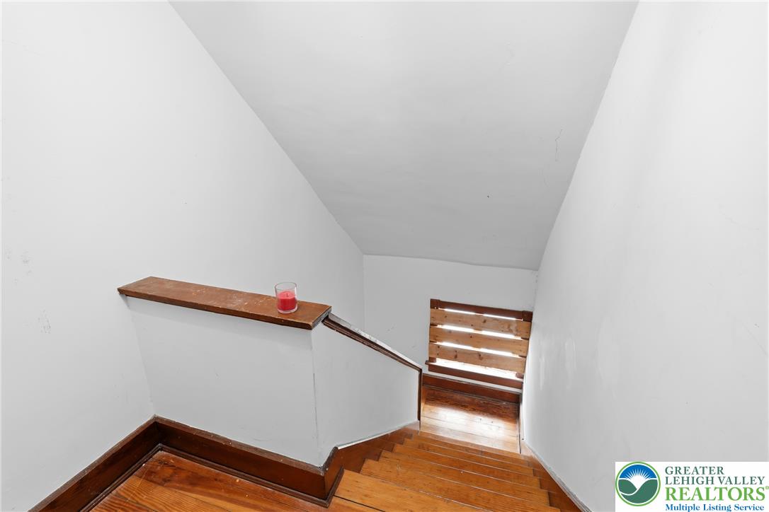 618 West Berwick Street Property Photo 39