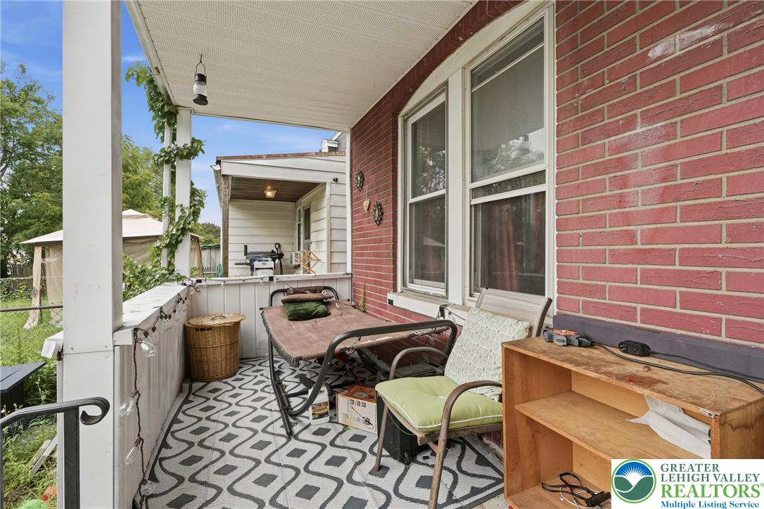 618 West Berwick Street Property Photo 40