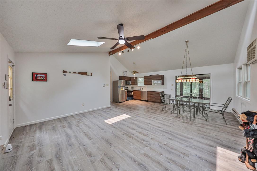 85 Caedman Drive Property Photo 6