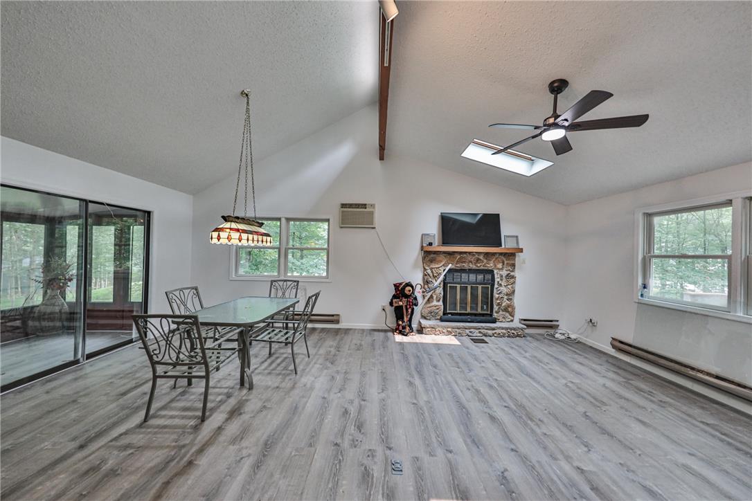 85 Caedman Drive Property Photo 10