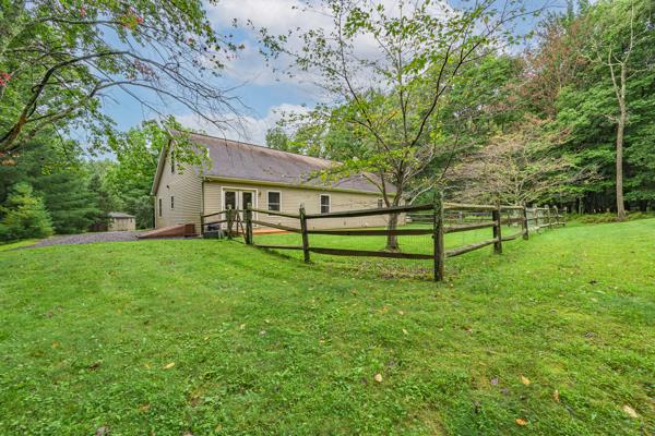 33 Bear Lane Property Photo 11