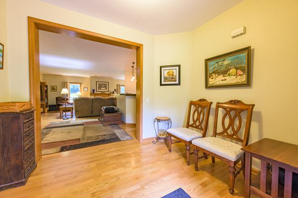 33 Bear Lane Property Photo 15