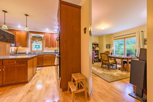 33 Bear Lane Property Photo 24