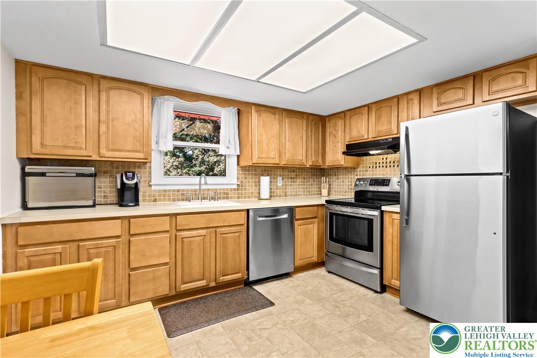 5106 Donna Drive Property Photo 11