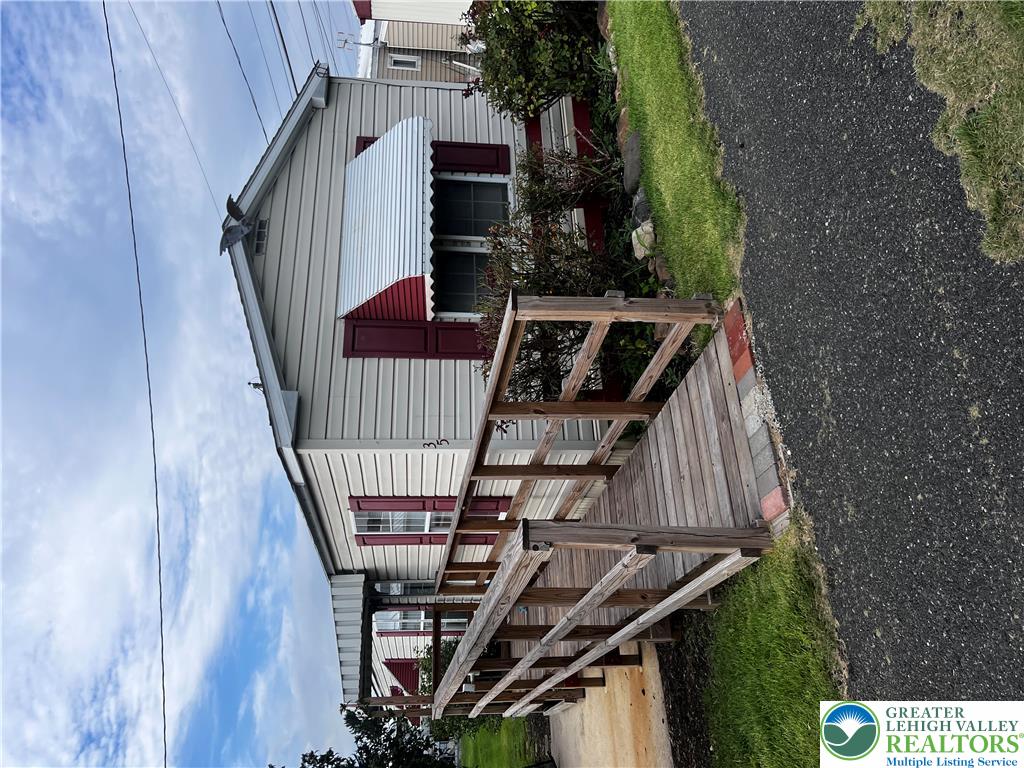 5475 Hamilton Boulevard 35 Property Photo 2