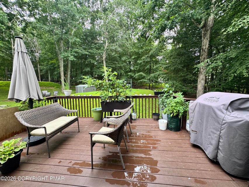 1169 Park Drive Property Photo 13