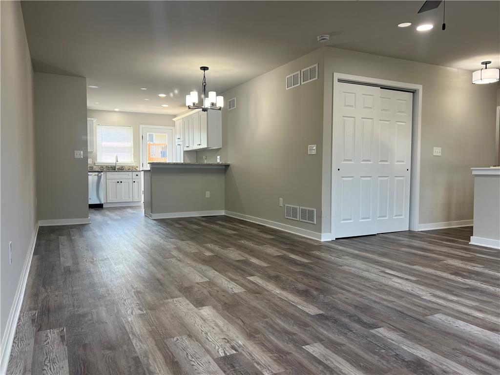 839 Catherine Drive Property Photo 3