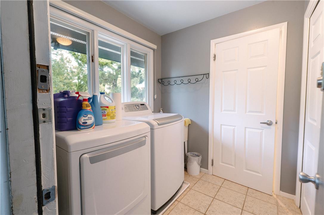 2210 Greenwood Road Property Photo 26