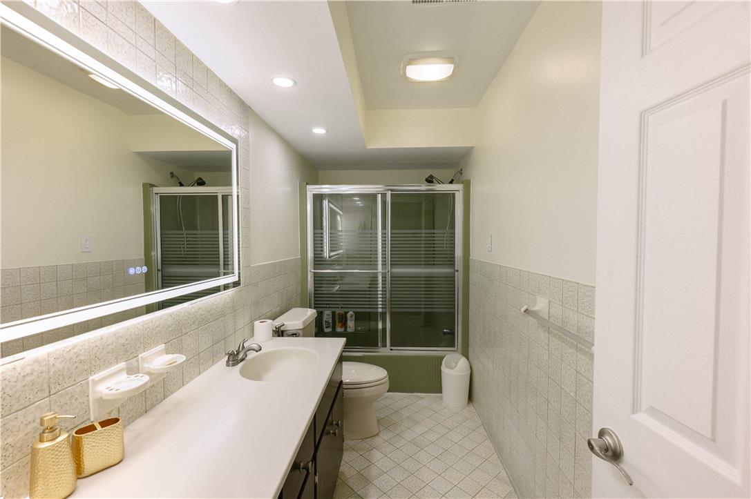 2210 Greenwood Road Property Photo 41