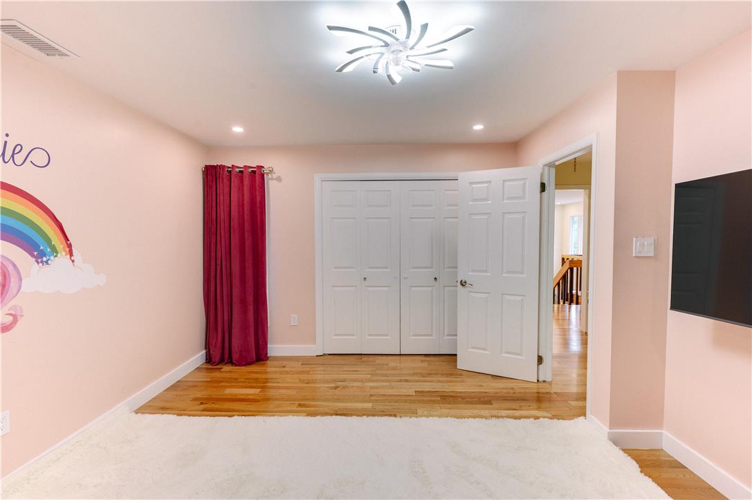 2210 Greenwood Road Property Photo 44