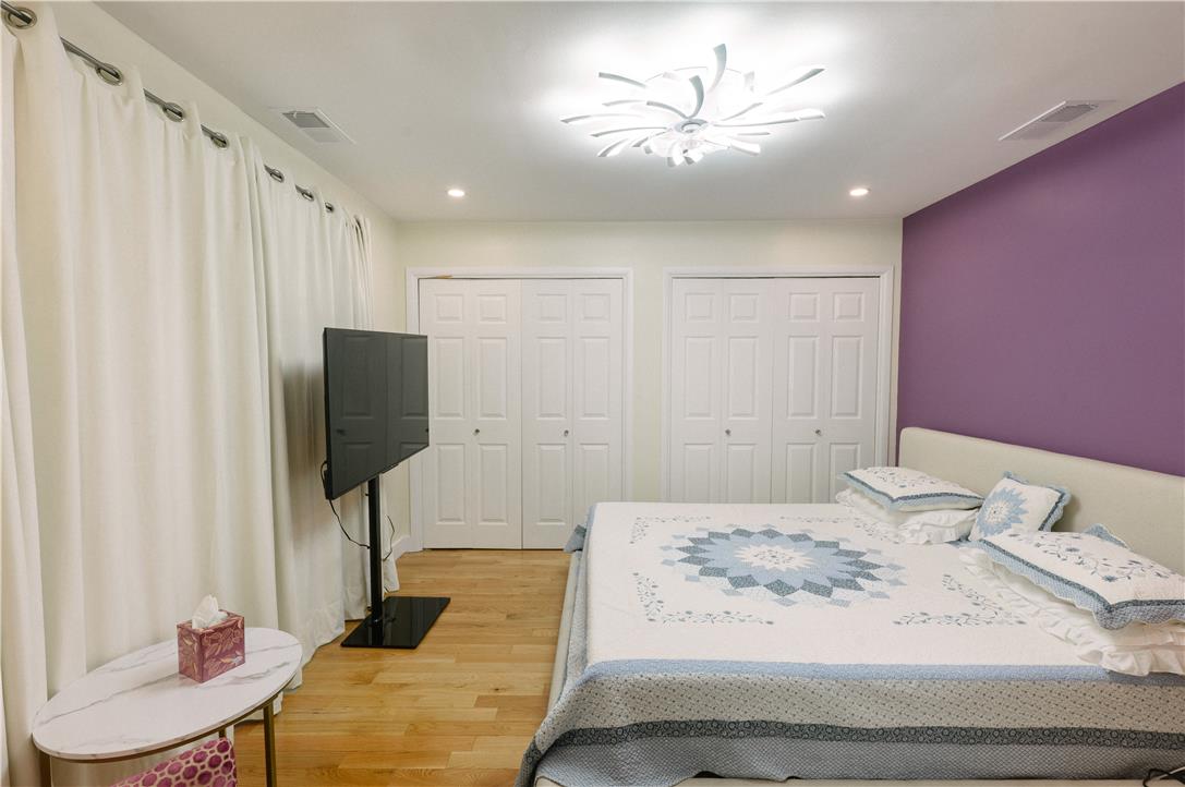 2210 Greenwood Road Property Photo 46