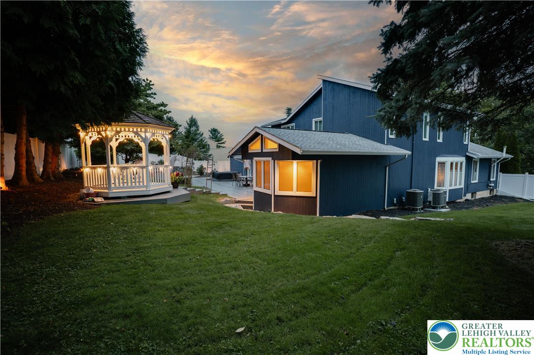 2210 Greenwood Road Property Photo 62